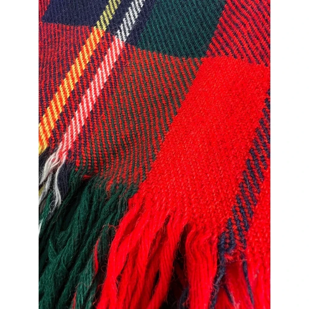 Vintage‎ plaid blanket throw 55X54 fringe Red Christmas decor Stadium car